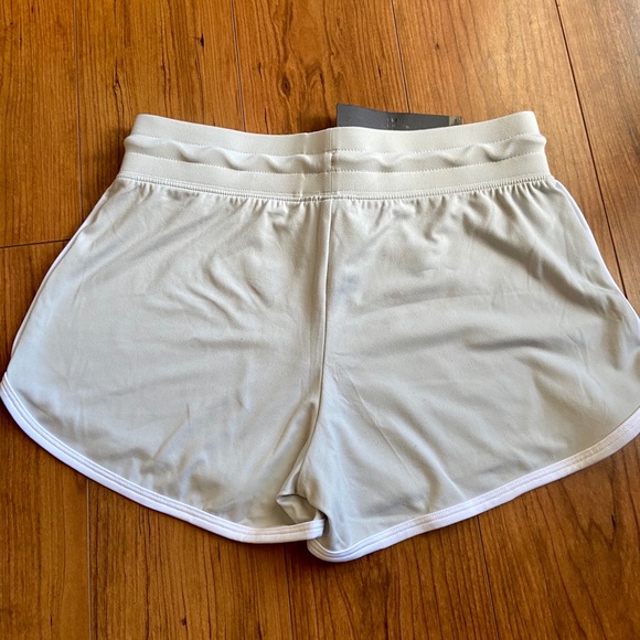 SOLD ON MERC - Picture 3 of 4